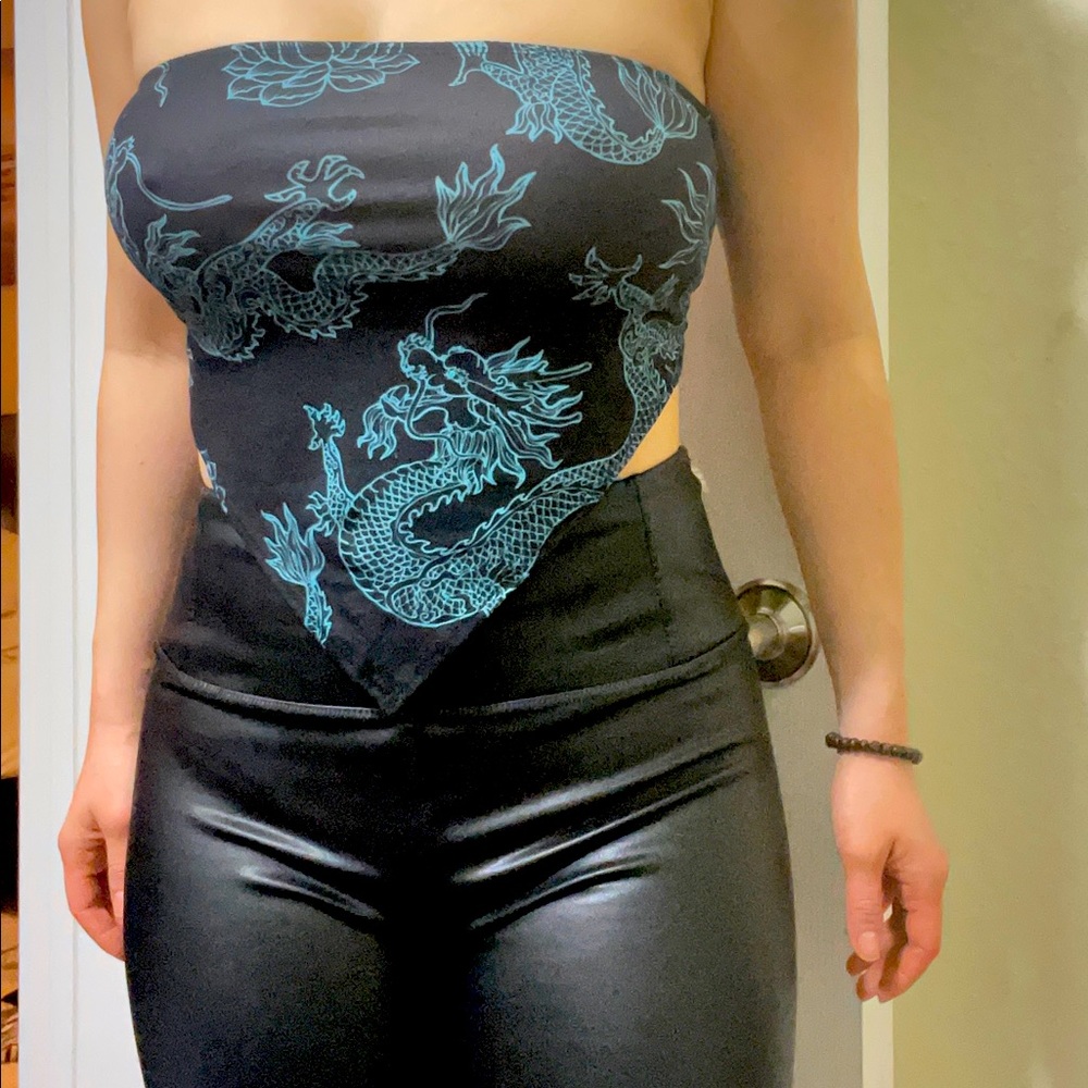 Black Dragon Print Crop Top from SHEIN